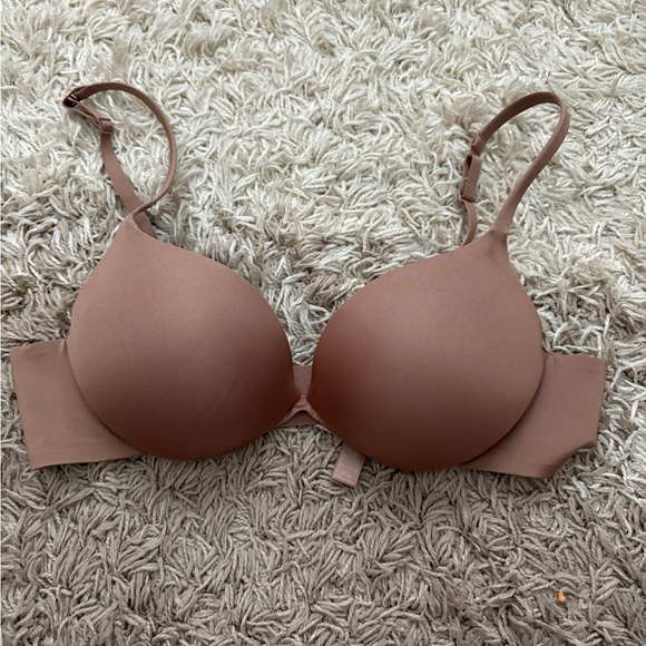 NWOT skims bra - Picture 1 of 3